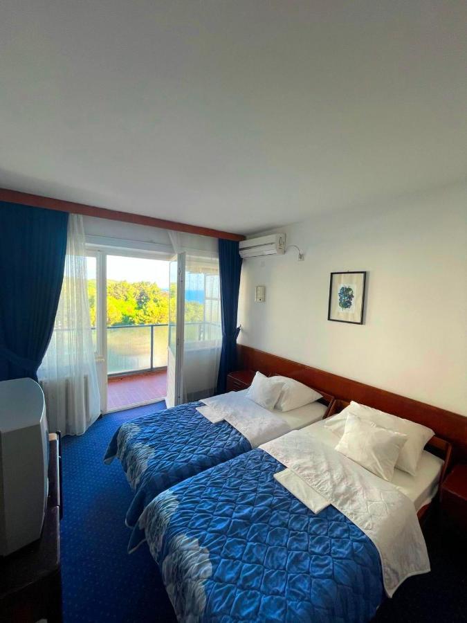 Corpus B - Hotel Albatros Ulcinj Exteriér fotografie