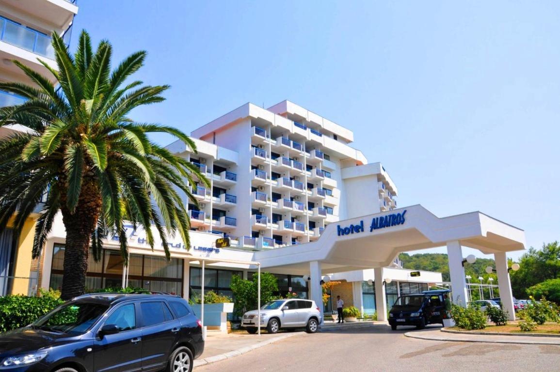 Corpus B - Hotel Albatros Ulcinj Exteriér fotografie