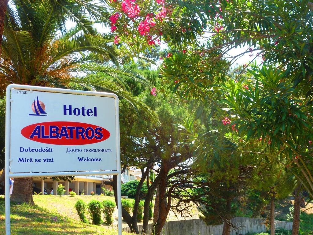 Corpus B - Hotel Albatros Ulcinj Exteriér fotografie
