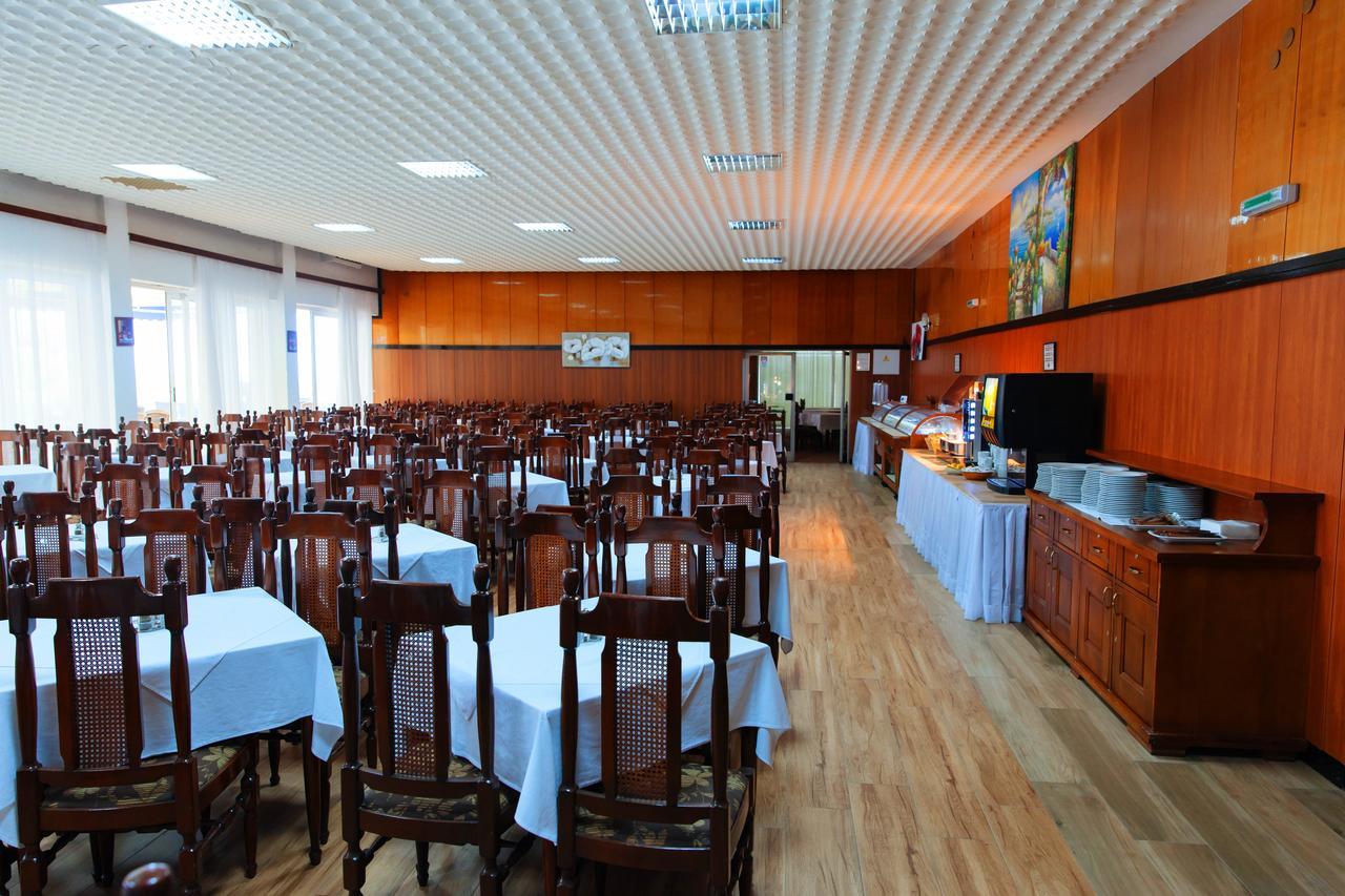 Corpus B - Hotel Albatros Ulcinj Exteriér fotografie